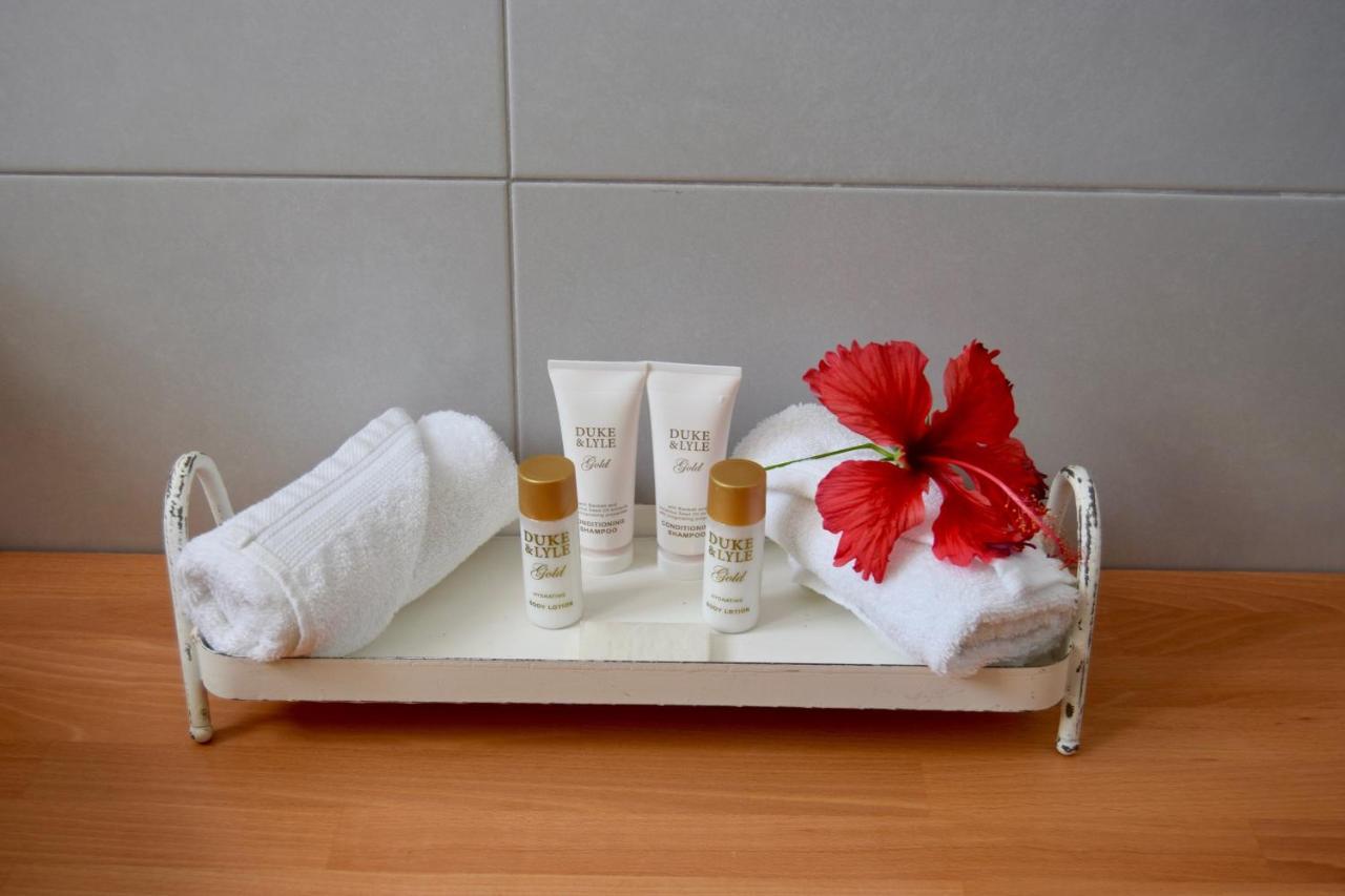 B&B And Apartments Cortijo La Zapatera Canillas de Aceituno Екстериор снимка