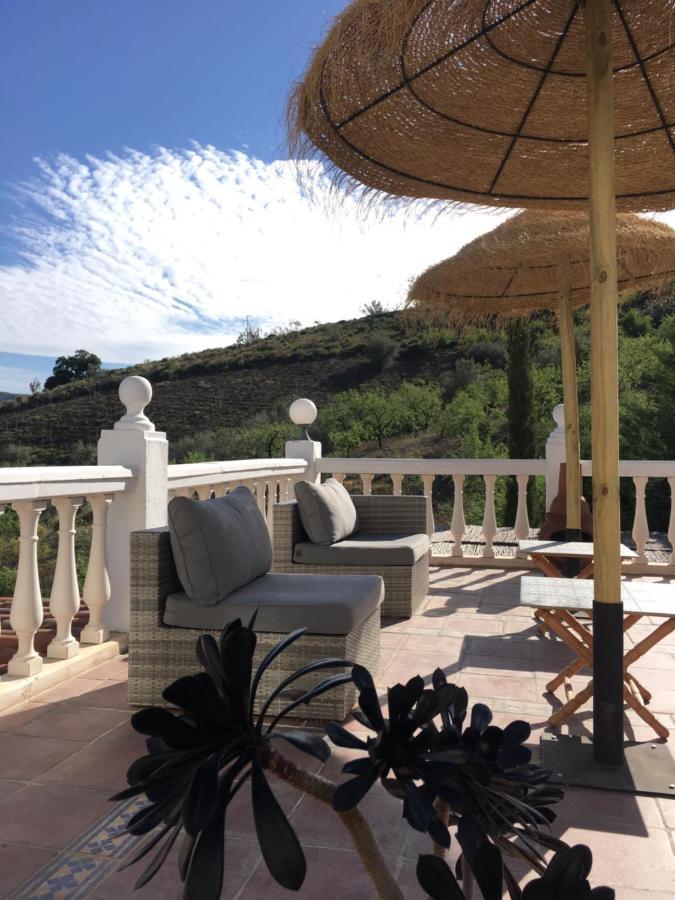 B&B And Apartments Cortijo La Zapatera Canillas de Aceituno Екстериор снимка